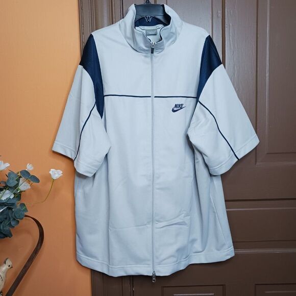 Vintage Nike Men's size L Basketball Warm Up Shirt - Picture 12 of 12